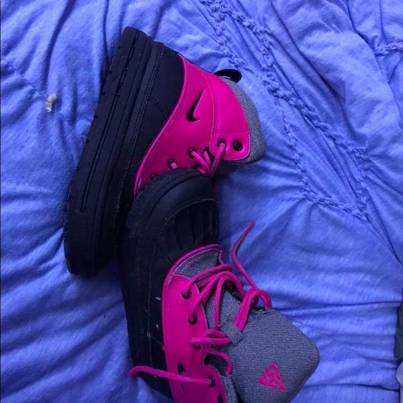 New - Picture 2 of 2